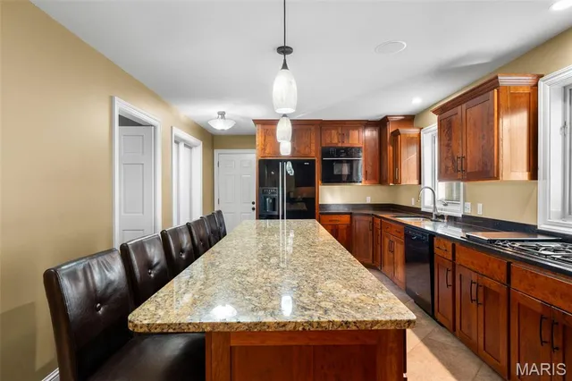 $1,025,000 | 6414 Country Club Road, Washington, MO 63090