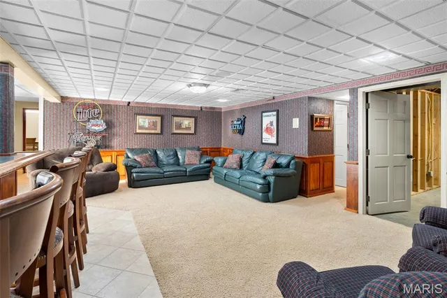 $1,025,000 | 6414 Country Club Road, Washington, MO 63090