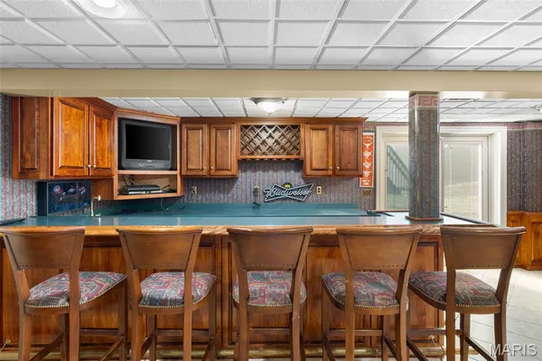 $1,025,000 | 6414 Country Club Road, Washington, MO 63090