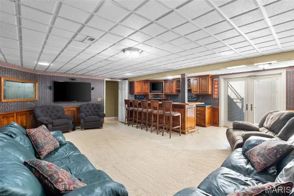 $1,025,000 | 6414 Country Club Road, Washington, MO 63090