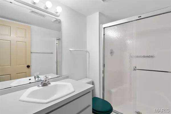 $1,025,000 | 6414 Country Club Road, Washington, MO 63090