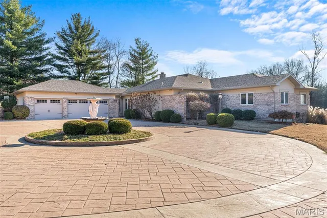 $1,025,000 | 6414 Country Club Road, Washington, MO 63090