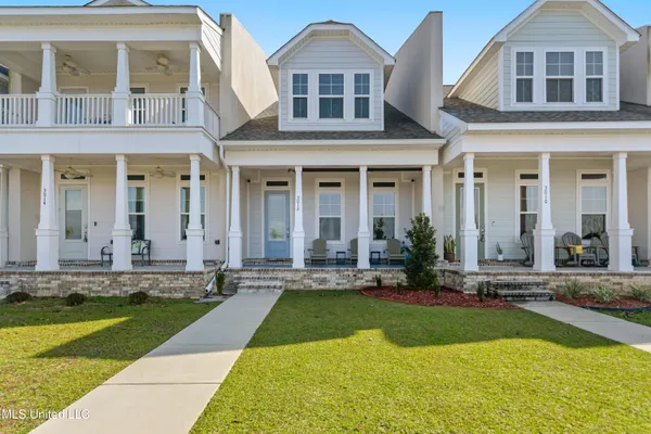 $347,999 | 3012 Dock Street, Pascagoula, MS 39567