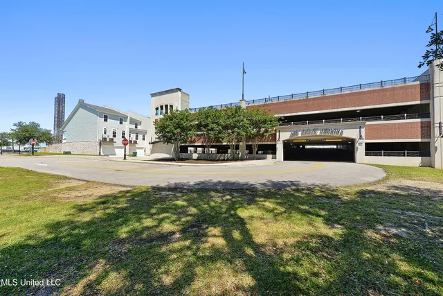 $359,000 | 3012 Dock Street, Pascagoula, MS 39567