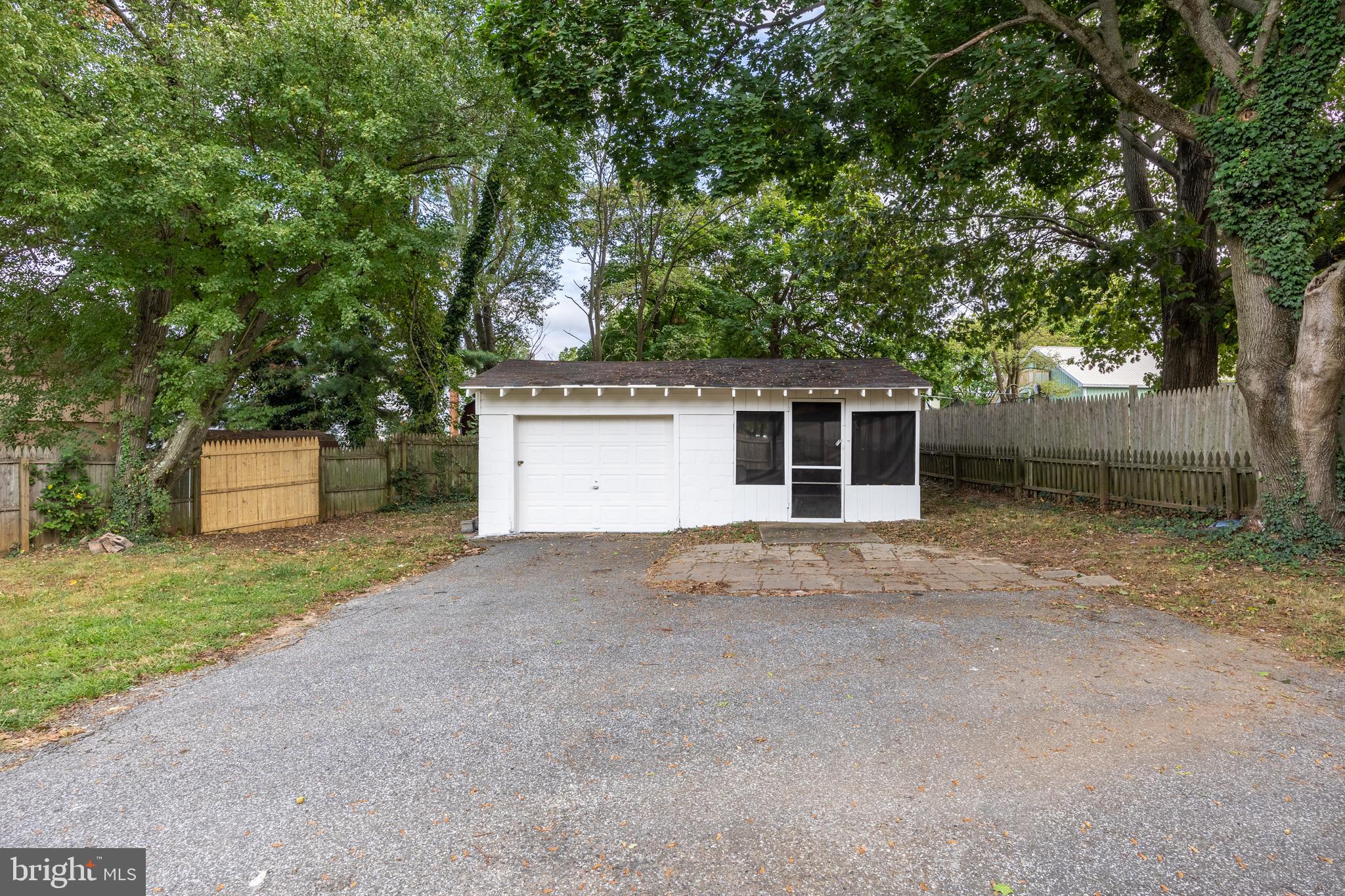 154 Kings Highway Mount Royal, NJ 08061 - Photo 44 of 45 a view of a house with a yard and a tree