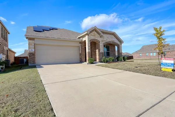 $2,500 | 215 Olmstead Drive, Princeton, TX 75407