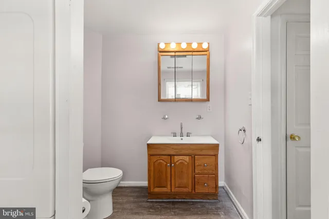 $305,000 | 12949 Eastern Avenue, Middle River, MD 21220