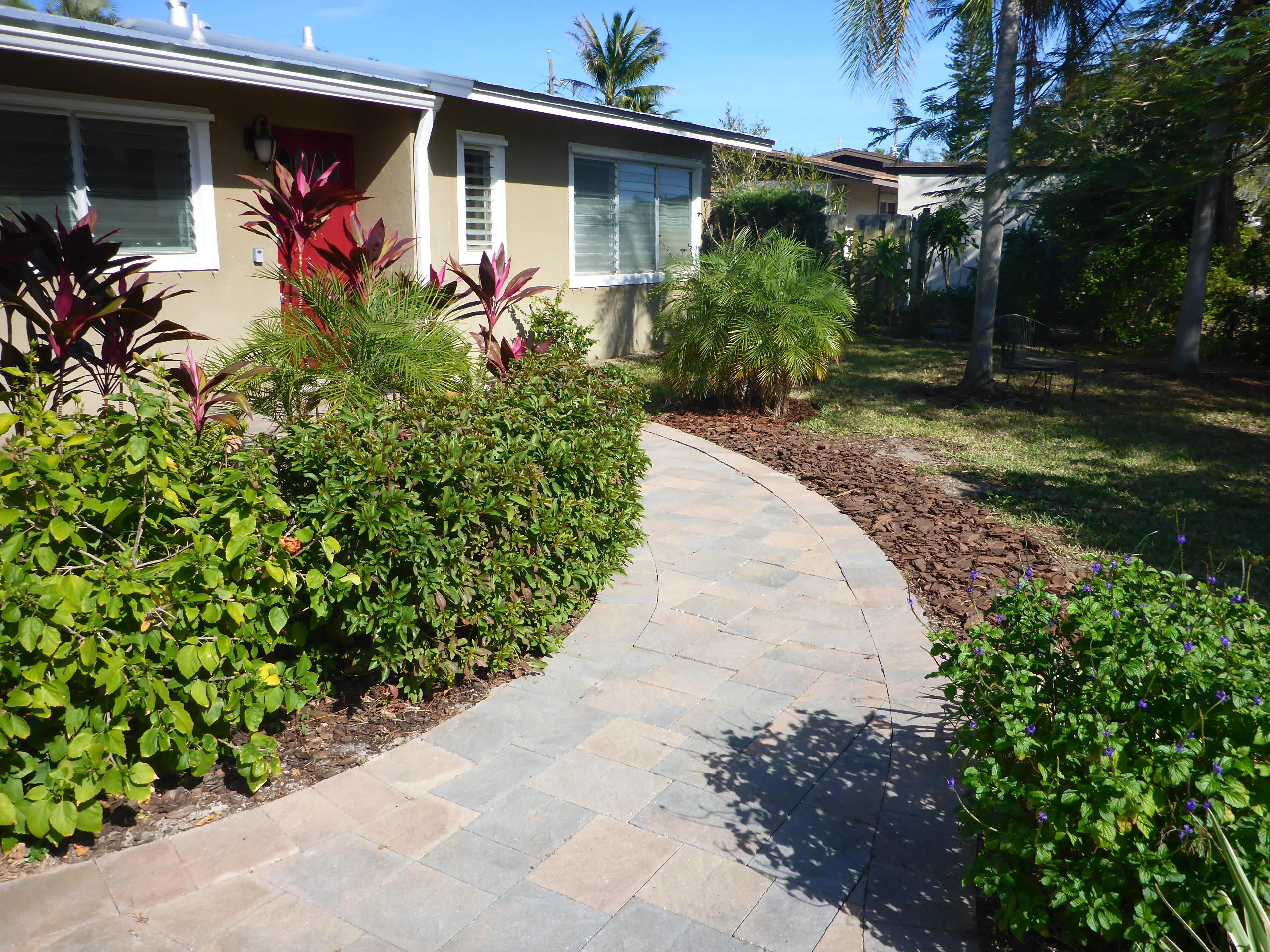 816 Cinnamon Road North Palm Beach, FL 33408 - Photo 2 of 25 P1020637