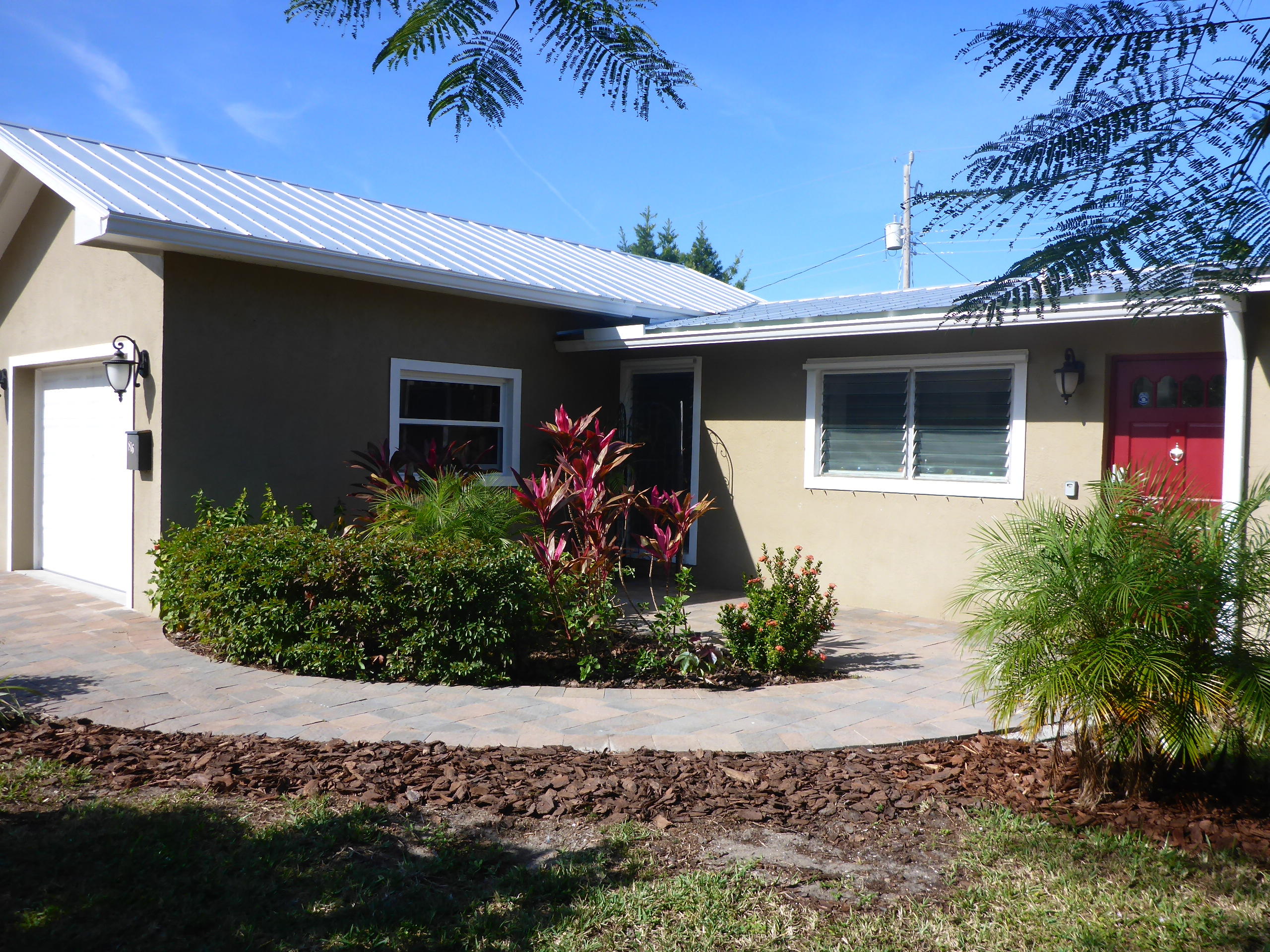 816 Cinnamon Road North Palm Beach, FL 33408 - Photo 3 of 25 P1020640