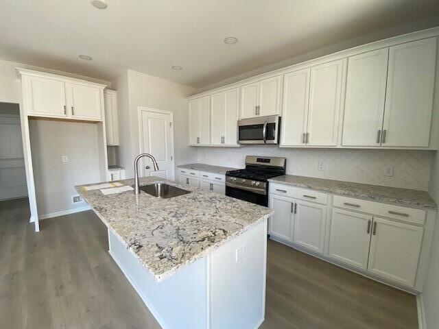 8722 Revival Road North Charleston, SC 29420 - Photo 5 of 17 6