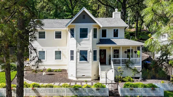 $599,000 | 11174 Lower Cir Drive, Grass Valley, CA 95949