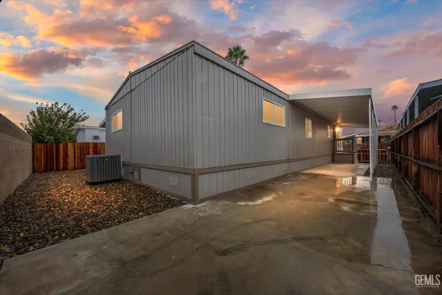 a house view with a backyard space