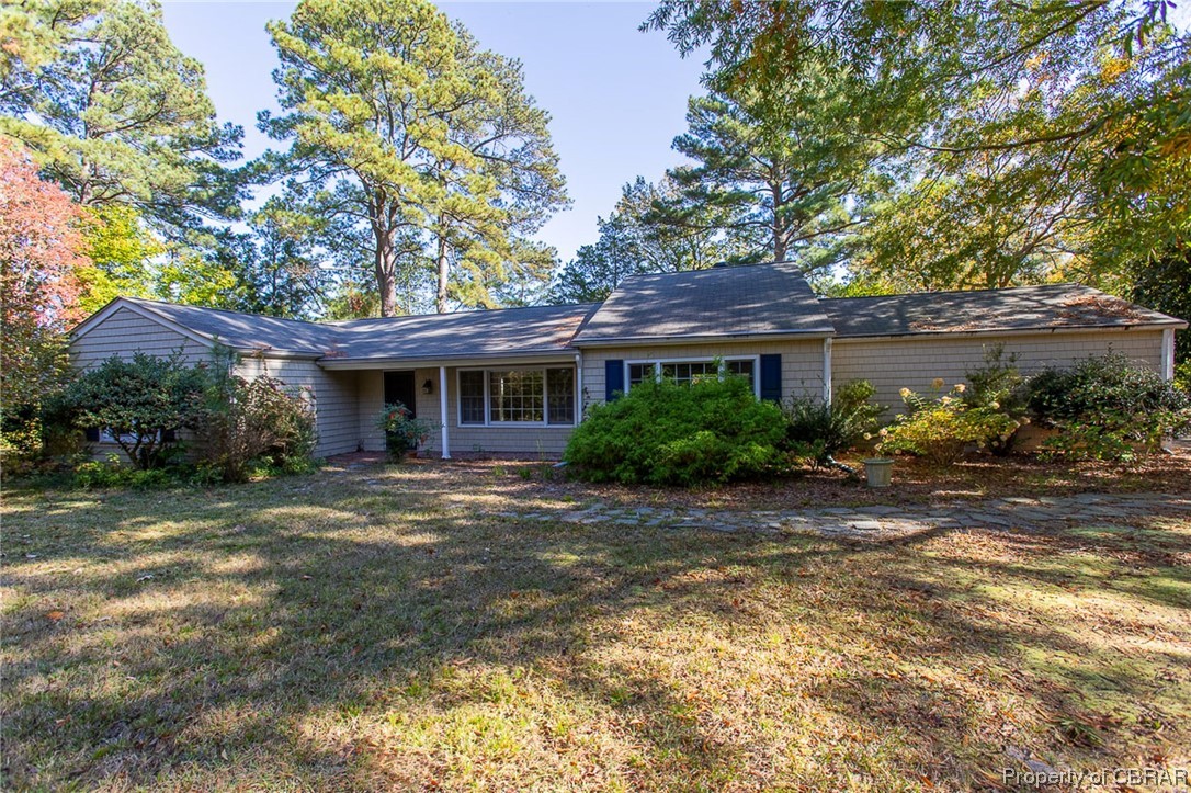124 Paradise Point Road Yorktown, VA 23692 - Photo 1 of 43 Gallery Image 1