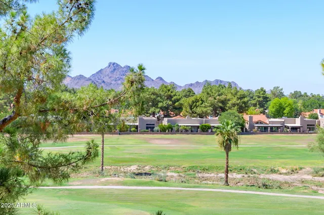 $299,999 | 12212 North Paradise Village Parkway West, Unit 428, Phoenix, AZ 85032