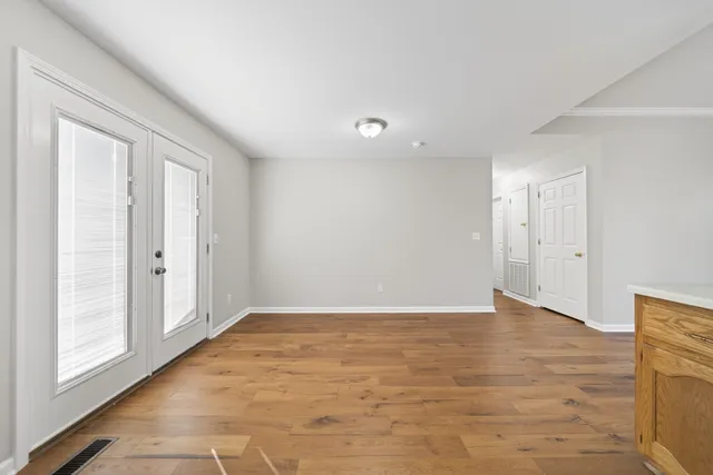 $1,995 | 2906 Curtiswood Lane East, Springfield, TN 37172