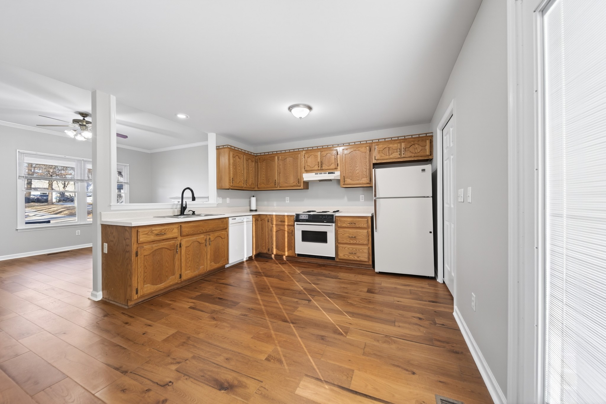 2906 Curtiswood Lane East Springfield, TN 37172 - Photo 19 of 57