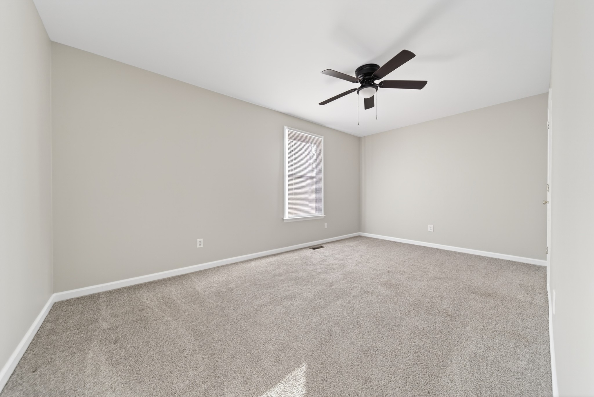 2906 Curtiswood Lane East Springfield, TN 37172 - Photo 31 of 57