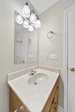 $1,995 | 2906 Curtiswood Lane East, Springfield, TN 37172