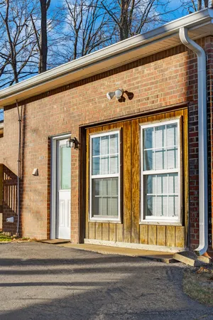 $1,995 | 2906 Curtiswood Lane East, Springfield, TN 37172