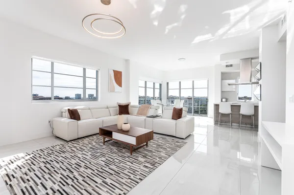 $20,000 | 155 East Boca Raton Road, Unit 1103, Boca Raton, FL 33432