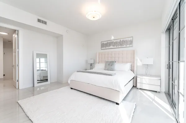 $20,000 | 155 East Boca Raton Road, Unit 1103, Boca Raton, FL 33432