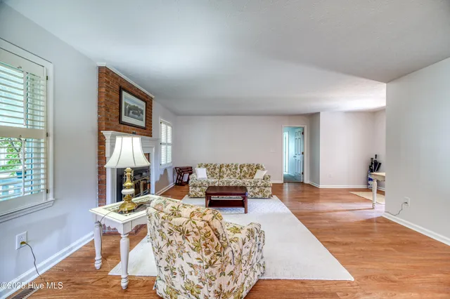 $585,000 | 1966 Kings Landing Road, Hampstead, NC 28443