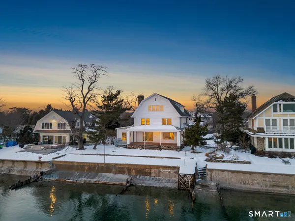 $6,750,000 | 27 Owenoke Park, Westport, CT 06880