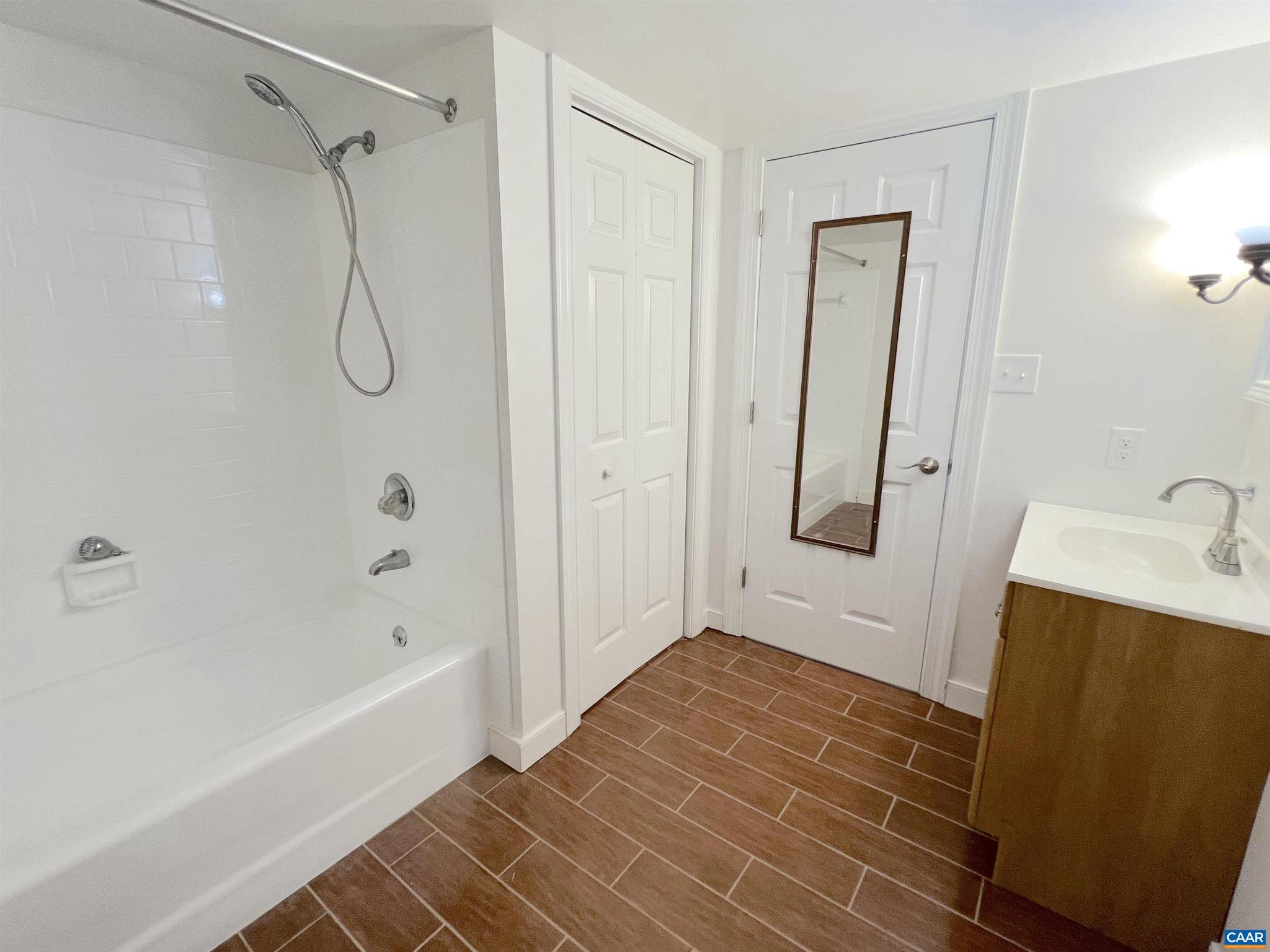 2815 Pleasant View Lane Charlottesville, VA 22901 - Photo 11 of 20