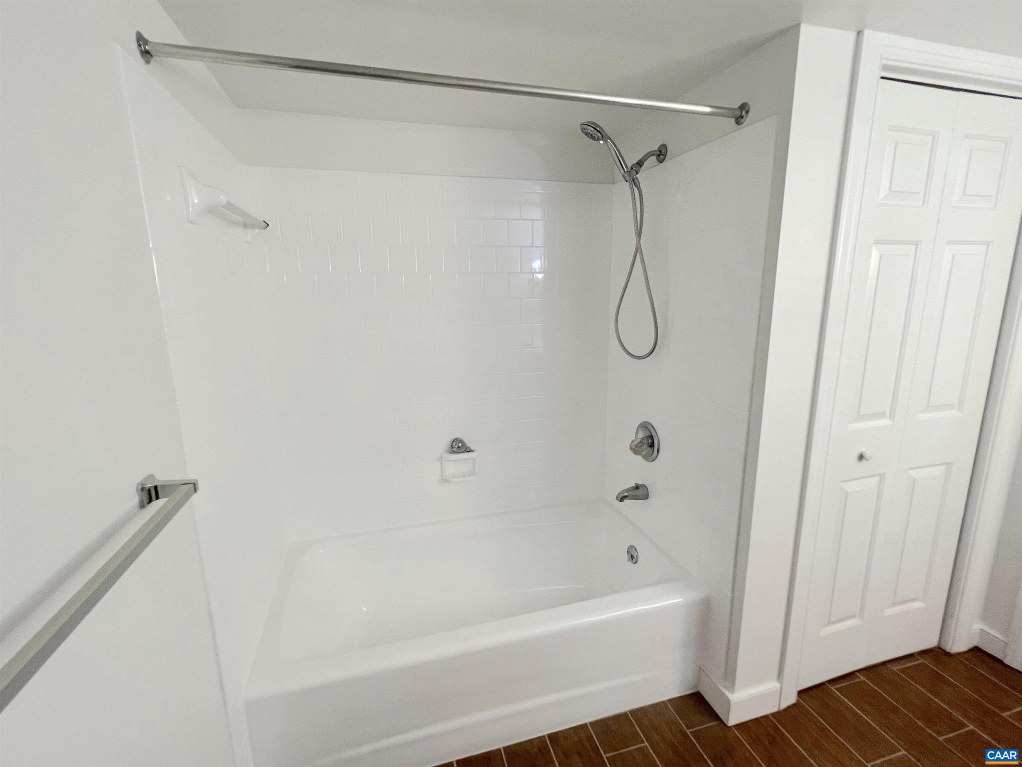 2815 Pleasant View Lane Charlottesville, VA 22901 - Photo 12 of 20