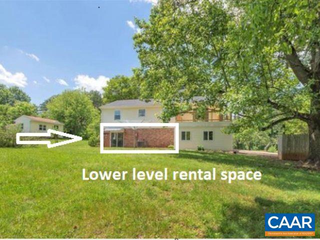 2815 Pleasant View Lane Charlottesville, VA 22901 - Photo 3 of 20