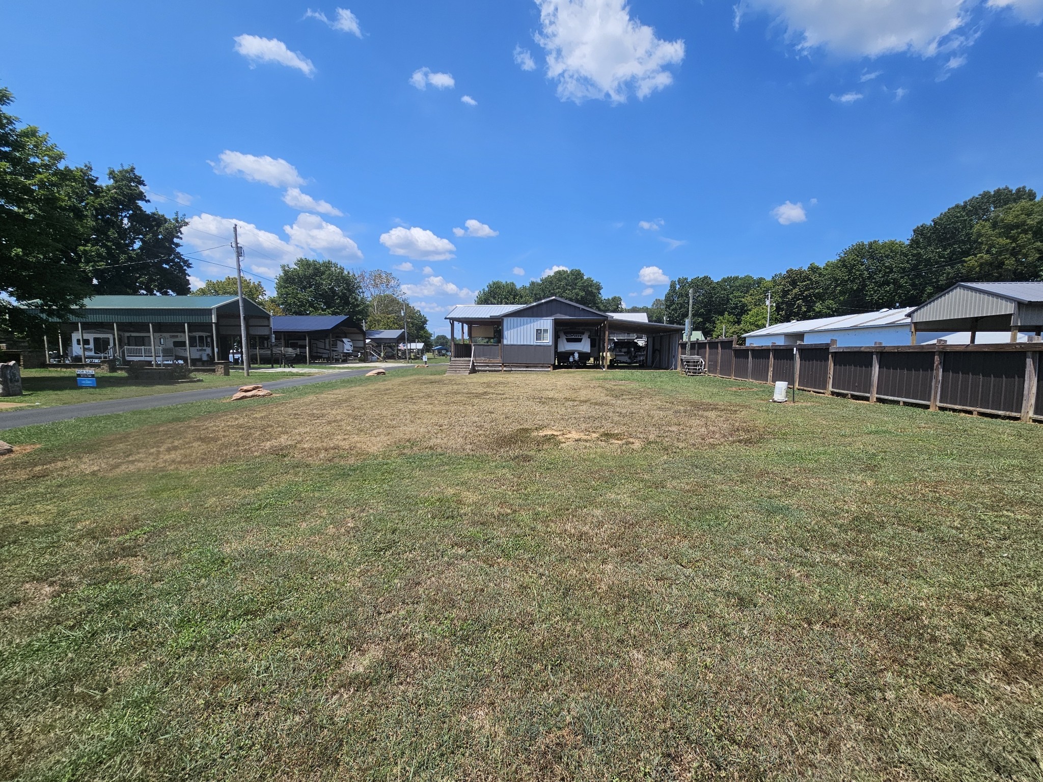 625 River Road Clifton, TN 38425 - Photo 26 of 71
