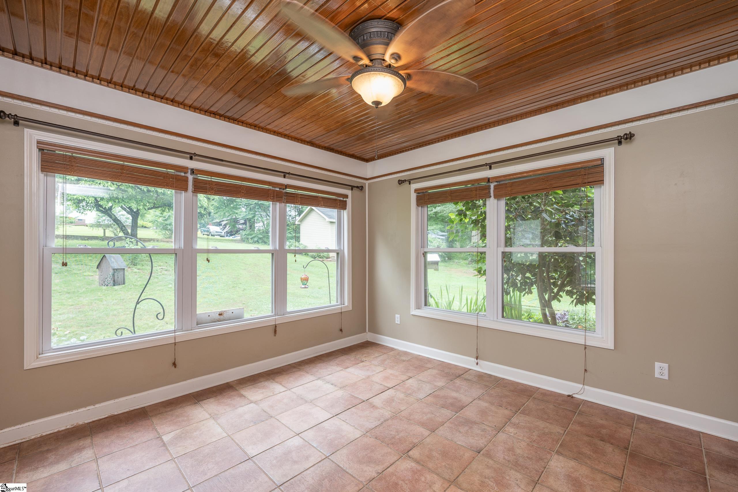 204 Colony Road Taylors, SC 29687 - Photo 26 of 32 Gallery Image 26