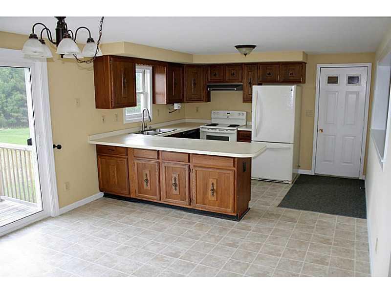 62 Hale Road Mapleton, ME 04757 - Photo 9 of 33 Kitchen.