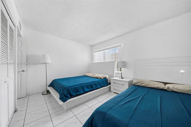 $2,595 | 401 Golden Isles Drive, Unit 304, Hallandale Beach, FL 33009