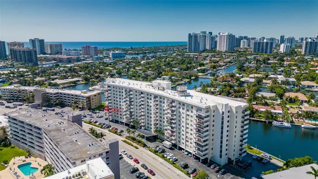 $2,595 | 401 Golden Isles Drive, Unit 304, Hallandale Beach, FL 33009