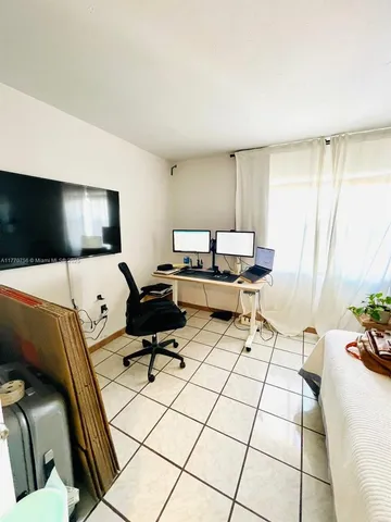 $2,590 | 1580 West Avenue, Unit 407, Miami Beach, FL 33139