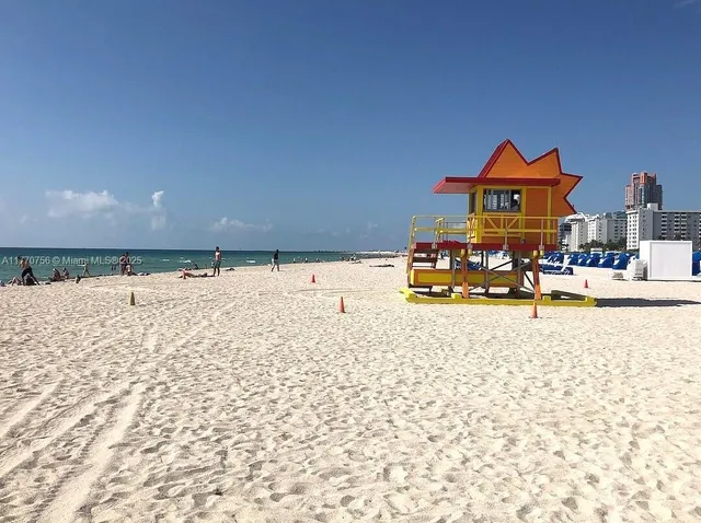 $2,590 | 1580 West Avenue, Unit 407, Miami Beach, FL 33139