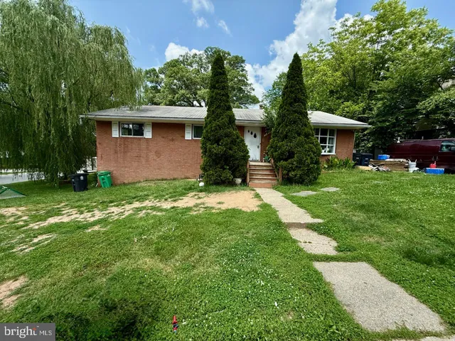 $335,000 | 6010 Ravenswood Road, Riverdale, MD 20737