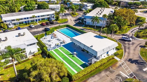 $133,000 | 2929 Southeast Ocean Boulevard, Unit O4, Stuart, FL 34996