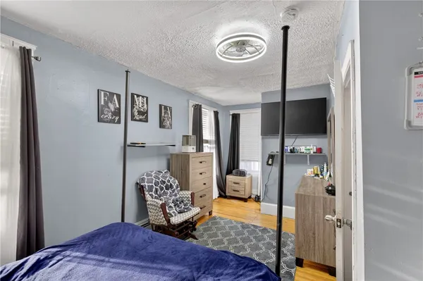 $375,000 | 273 Montgomery Avenue, Providence, RI 02905