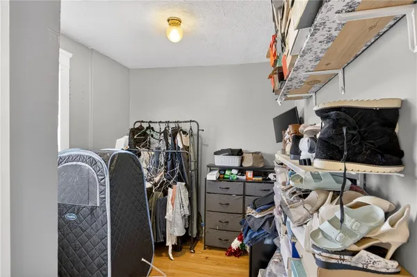 $375,000 | 273 Montgomery Avenue, Providence, RI 02905