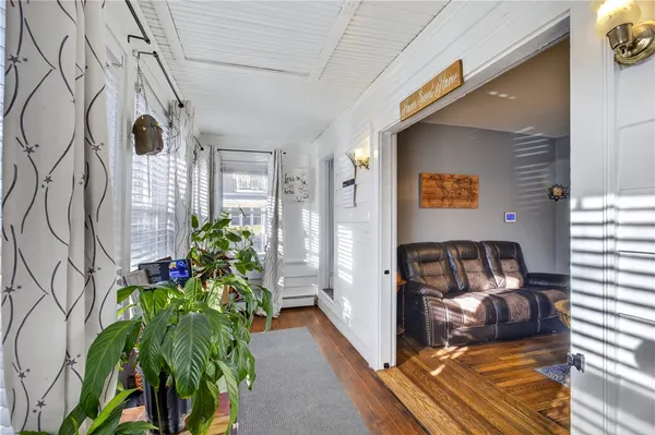 $375,000 | 273 Montgomery Avenue, Providence, RI 02905