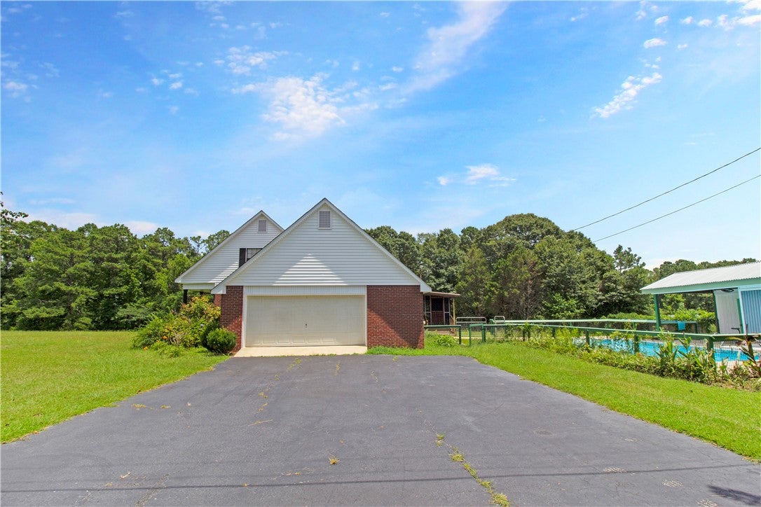 1638 Hicks Store Road Tallassee, AL 36078 - Photo 20 of 50 Gallery Image 20