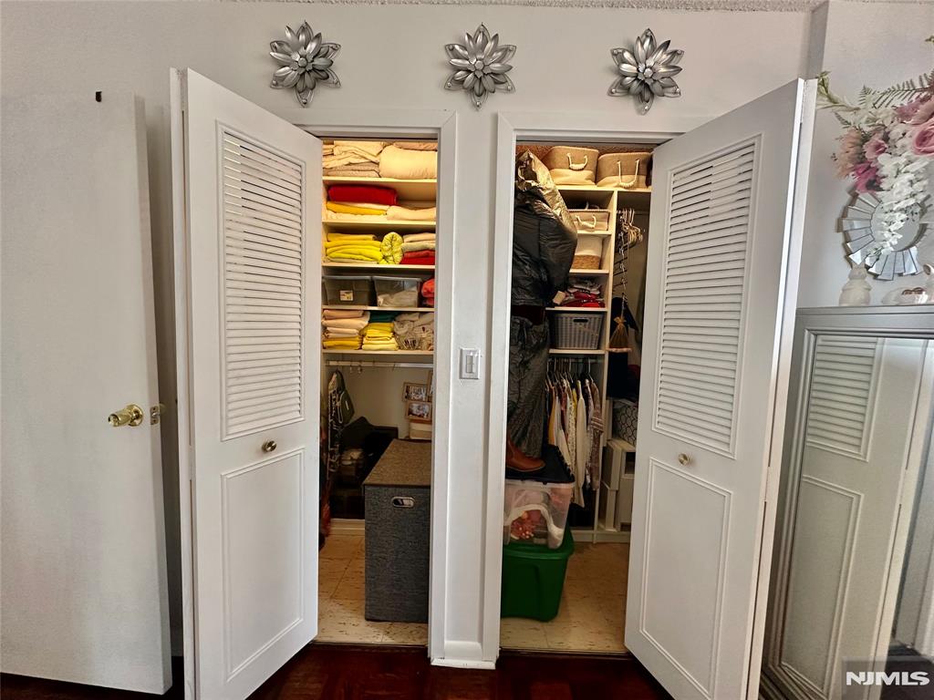 160 Overlook Avenue, Unit 2D Hackensack, NJ 07601 - Photo 21 of 28