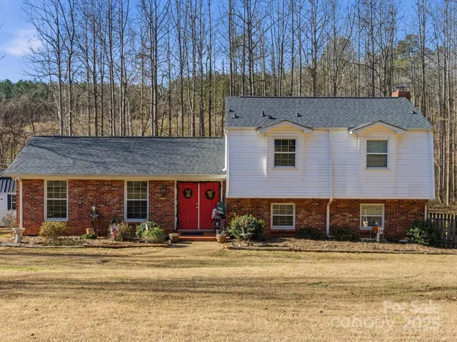 $400,000 | 9941 Ferguson Road, Charlotte, NC 28227