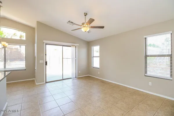 $2,585 | 8930 East Fountain Street, Mesa, AZ 85207