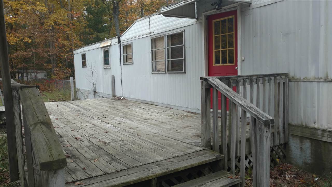 7631 Nessen Road Interlochen, MI 49643 - Photo 9 of 23 1894410-8.JPG