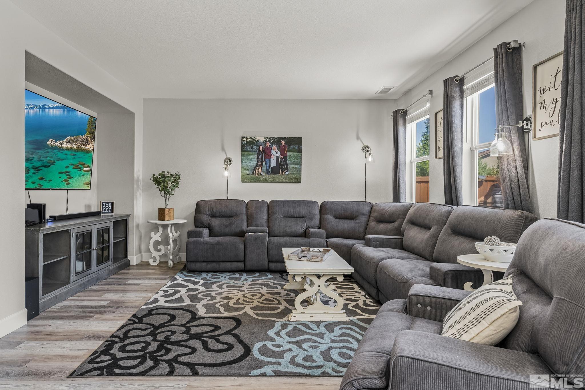 11150 Parma Way Reno, NV 89521 - Photo 5 of 30 Photo 5