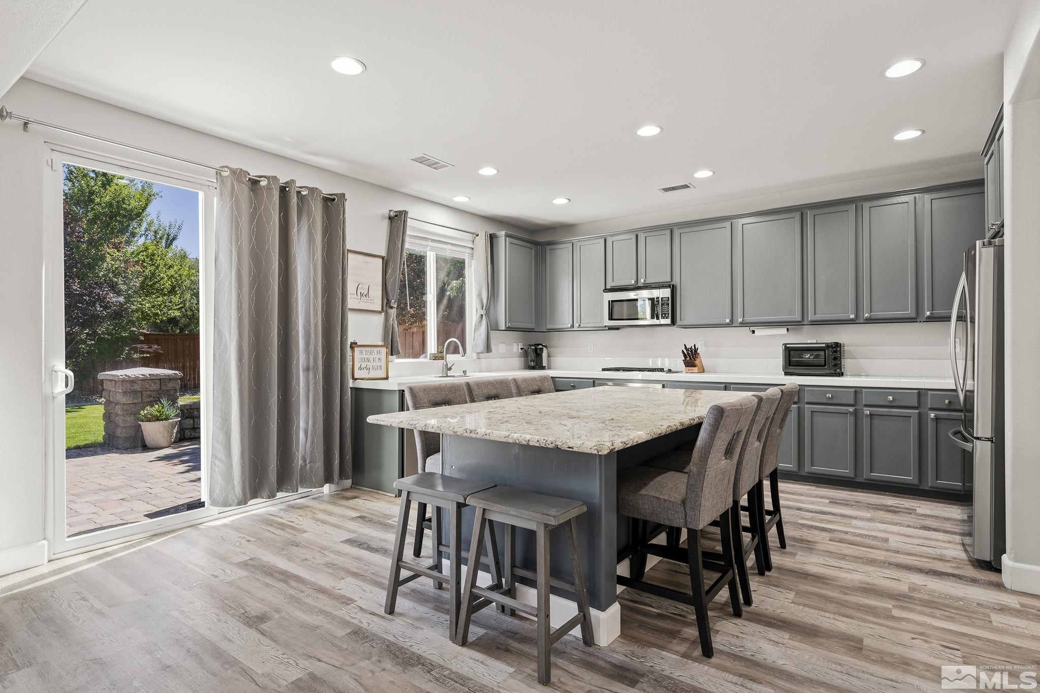 11150 Parma Way Reno, NV 89521 - Photo 8 of 30 Photo 8