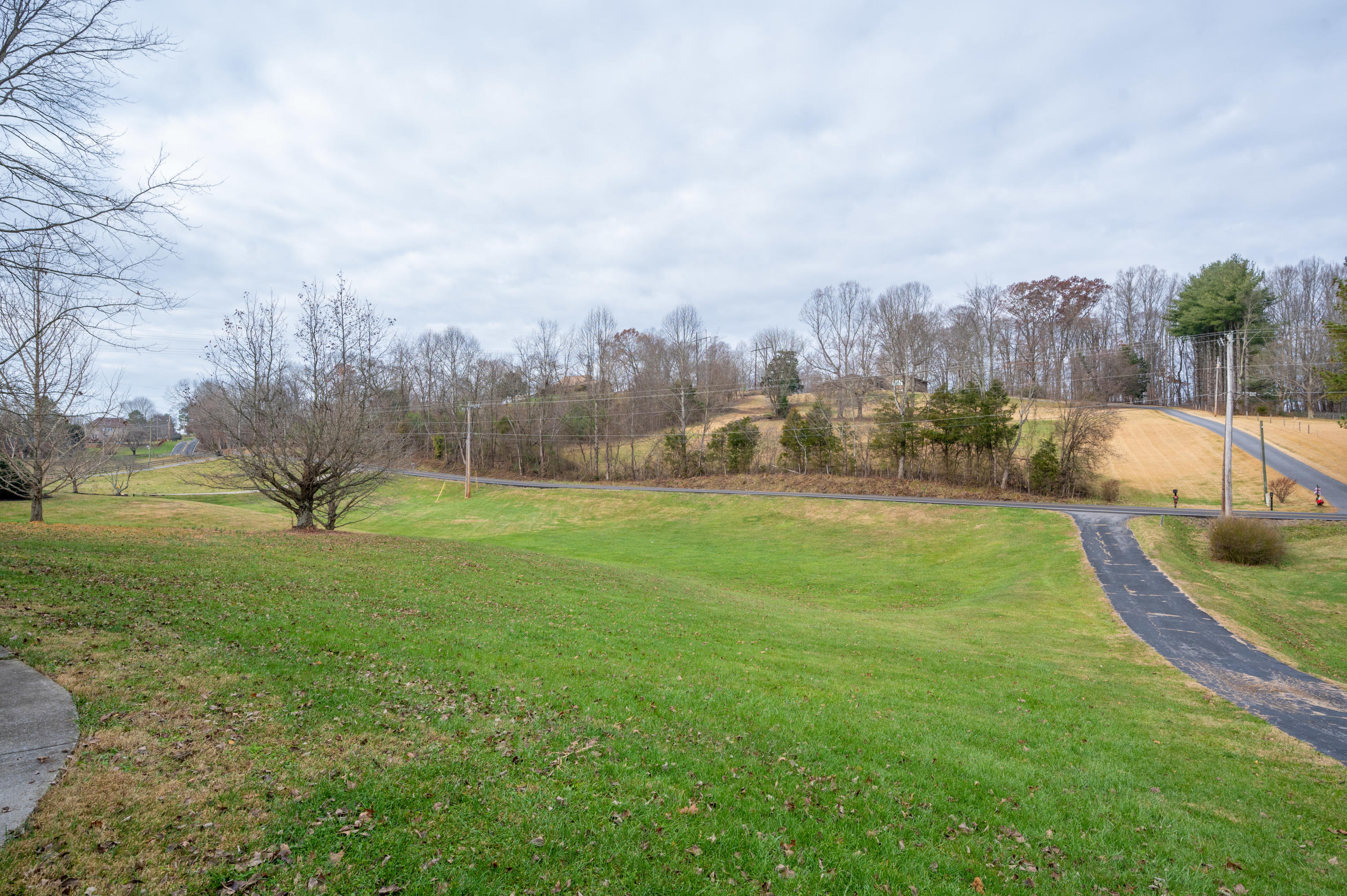 1073 Hidden Valley Road Kingsport, TN 37663 - Photo 39 of 42 View from front of home